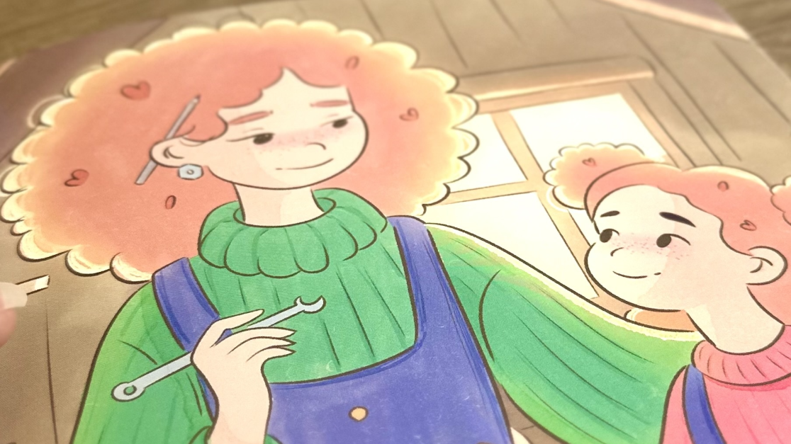 une page du livre jeunesse "Mia ou l'art de croire en soi" – illustration où Mia regarde sa maman avec tendresse