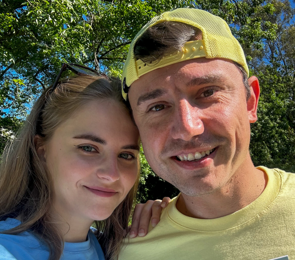 Une Photo de Kevin Zanelli et Adeline Wallon, les créateurs de Azalys.